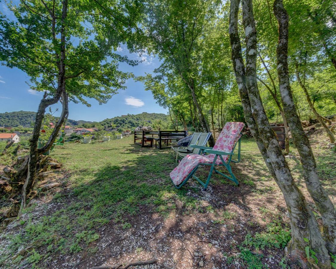 Rijeka Crnojevića Holiday Home Pavle מראה חיצוני תמונה