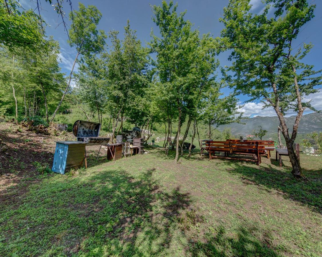 Rijeka Crnojevića Holiday Home Pavle מראה חיצוני תמונה