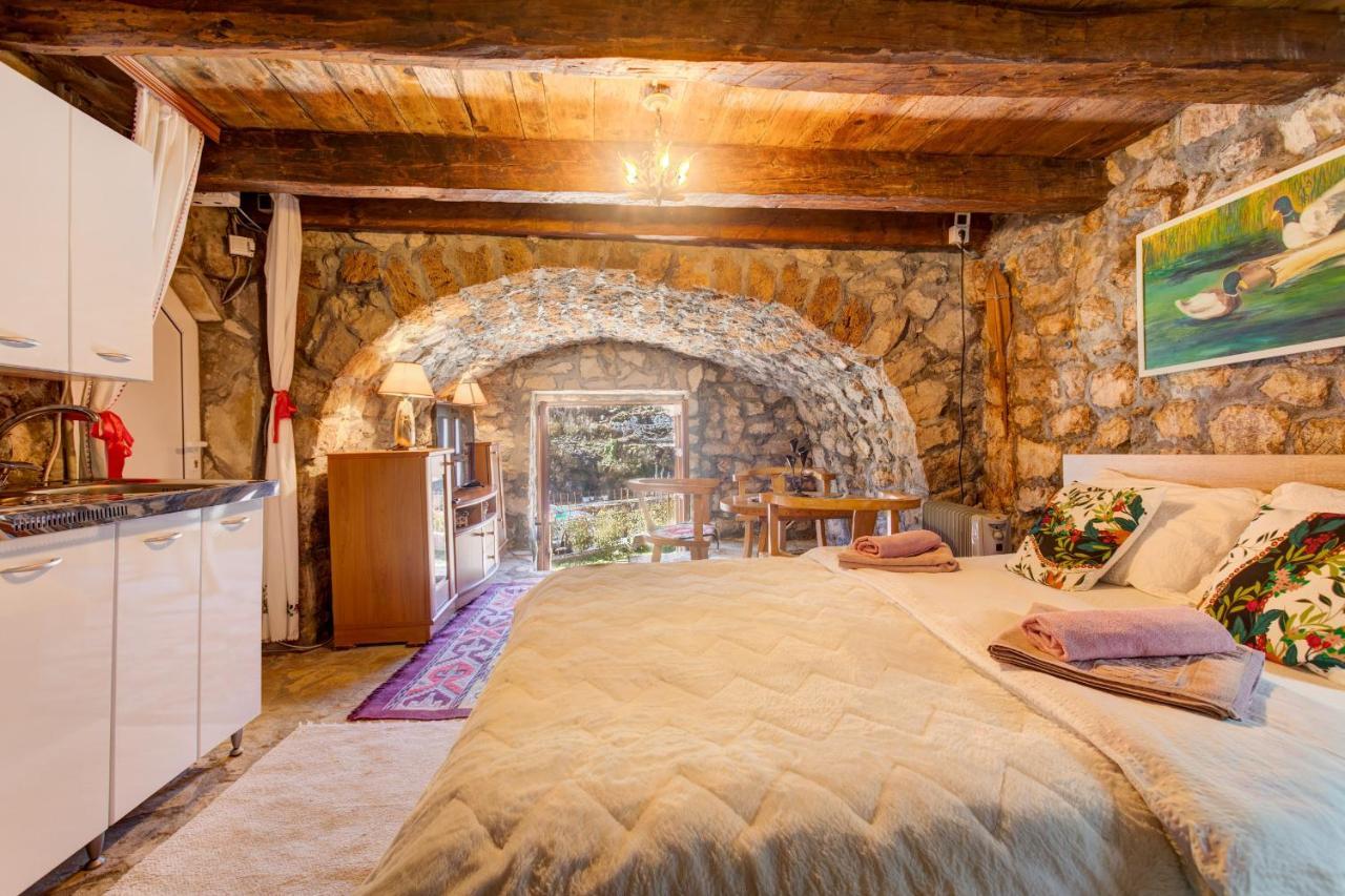 Rijeka Crnojevića Holiday Home Pavle מראה חיצוני תמונה