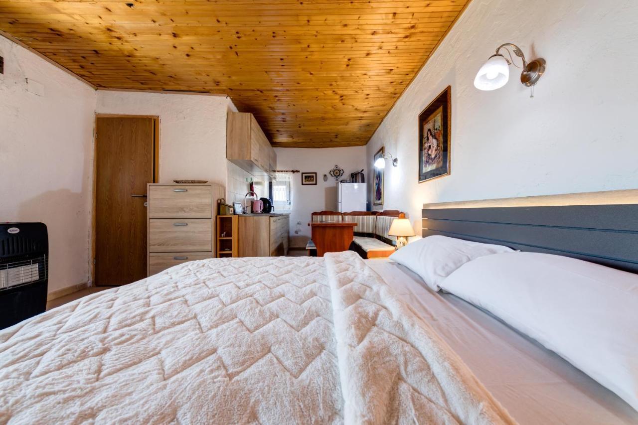 Rijeka Crnojevića Holiday Home Pavle מראה חיצוני תמונה
